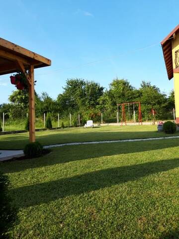 Фото номера Вилла с 2 спальнями Виллы Vila Giulia г. Кэлимэнешти 54