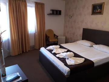 Фотографии Отель Hotel Perla Oltului г. Кэлимэнешти (Румыния) №2 Фото Отель Hotel Perla Oltului г. Кэлимэнешти 2
