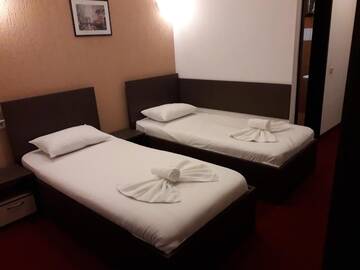 Фотографии Отель Hotel Perla Oltului г. Кэлимэнешти (Румыния) №3 Фото Отель Hotel Perla Oltului г. Кэлимэнешти 3