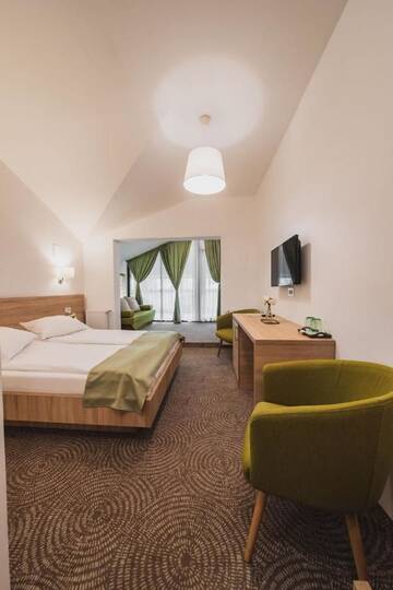 Фото номера Семейный люкс Отель Hotel DADA Termal г. Кэлимэнешти 5