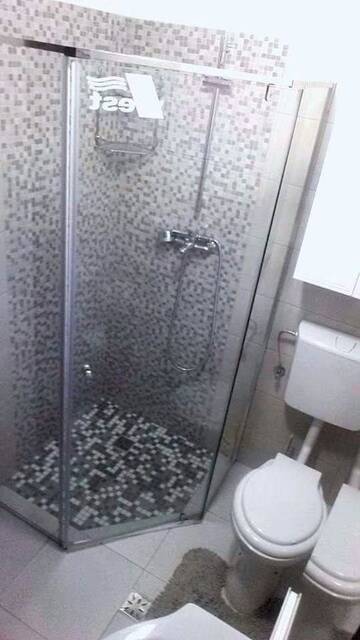 Фото номера Дом с 2 спальнями Дома для отпуска Casa Ana г. Кэлимэнешти 8