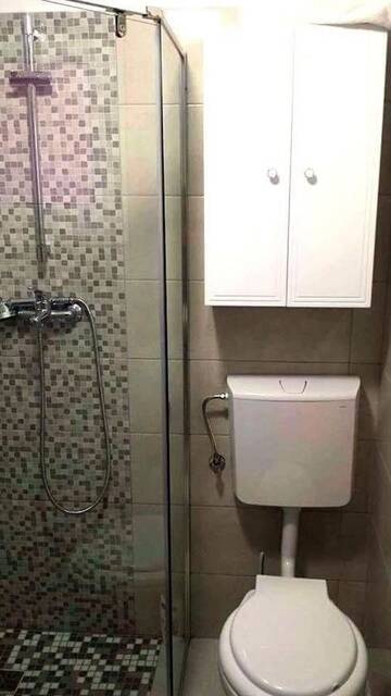 Фото номера Дом с 2 спальнями Дома для отпуска Casa Ana г. Кэлимэнешти 3
